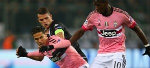 VfL Borussia Monchengladbach v Juventus - UEFA Champions League